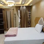 شقة سوبر لوكس للايجار مفروش في المهندسين