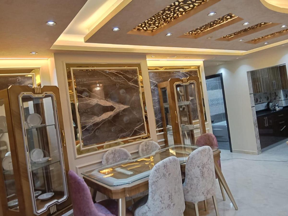 Apartment سوبر لوكس للايجار مفروش في المهندسين Cairo